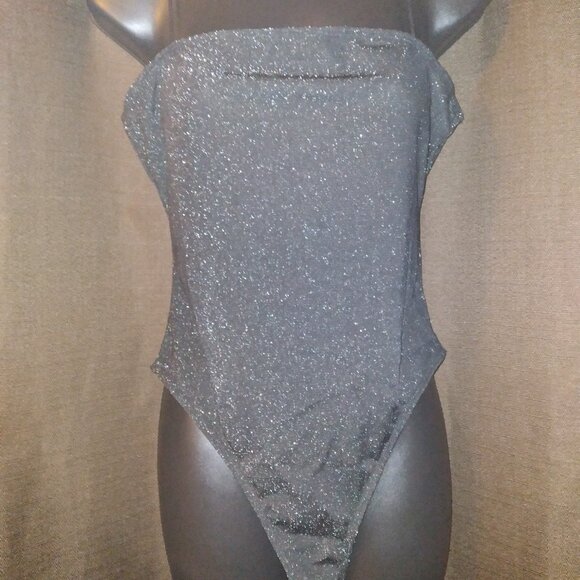 GUESS Sparkle Bodysuit. - Picture 3 of 4